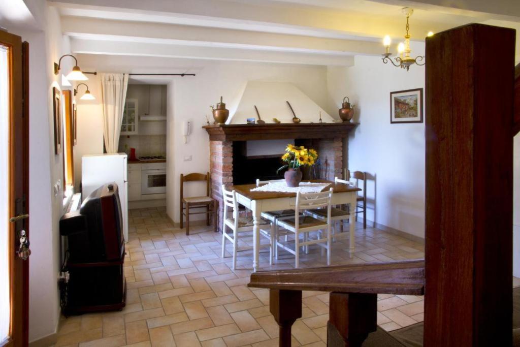 Poggio Cantarello Vacanze Chiusi Exteriör bild
